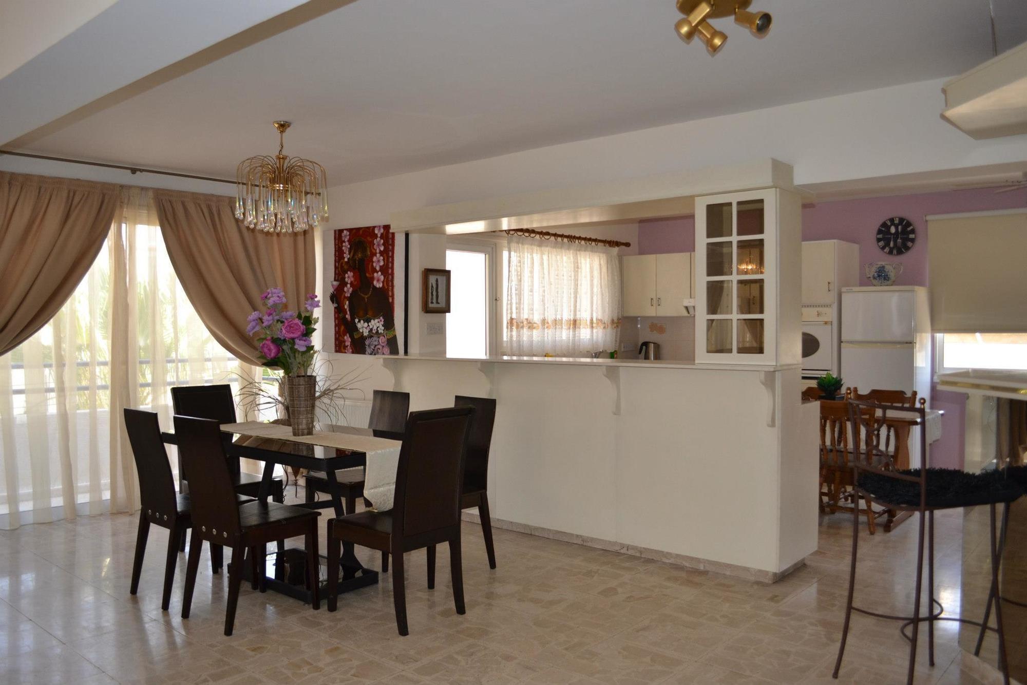 Marianna Hotel Limassol Bagian luar foto