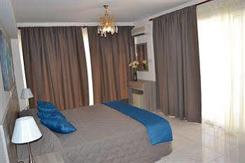Marianna Hotel Limassol Bagian luar foto